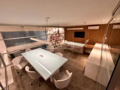 Ponto Comercial à venda, 216m² no Centro, Curitiba