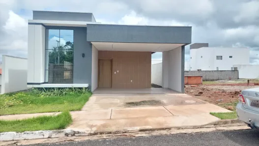 Casa de Condomínio com 3 Quartos à venda, 123m² no Vale Quem Tem, Teresina
