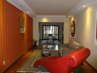 Casa com 3 Quartos à venda, 271m² no Vila Mariana, São Paulo