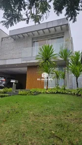 Casa de Condomínio com 3 Quartos à venda, 270m² no Jardim das Cerejeiras, Arujá