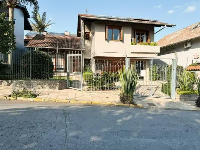 Casa com 3 Quartos à venda, 135m² no Maria Goretti, Bento Gonçalves