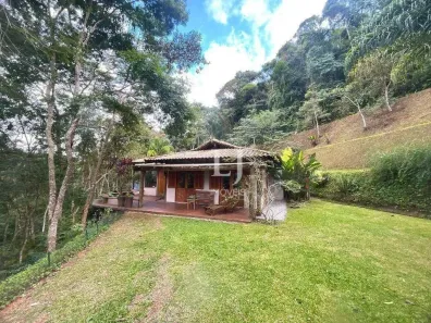 Casa de Condomínio com 3 Quartos à venda, 140m² no Pedro do Rio, Petrópolis