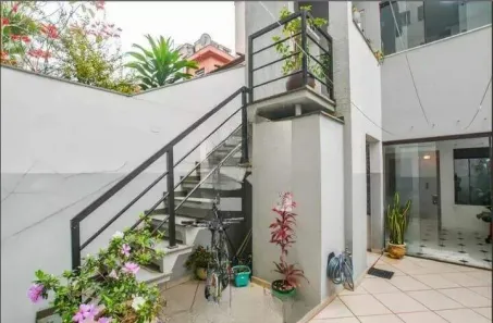 Sobrado com 2 Quartos à venda, 82m² no Vila Assunção, Santo André