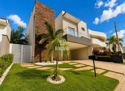 Casa de Condomínio com 4 Quartos à venda, 275m² no Swiss Park, Campinas
