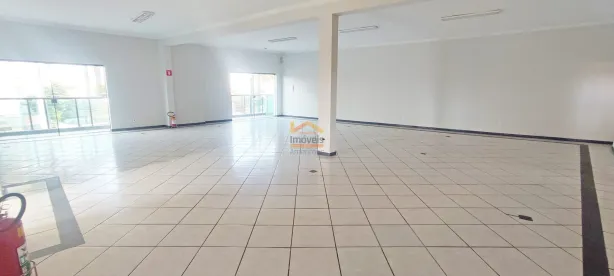 Sala Comercial para alugar, 200m² no Vila Medon, Americana