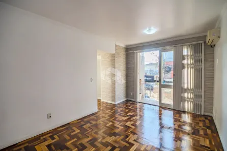 Apartamento com 2 Quartos à venda, 72m² no Passo da Areia, Porto Alegre
