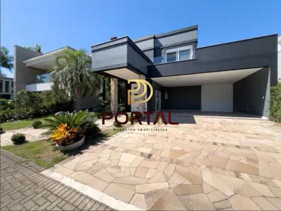 Sobrado com 4 Quartos à venda, 336m² no Capão da Canoa, Capão da Canoa