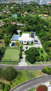 Casa de Condomínio com 8 Quartos para alugar, 4000m² no Portão, Lauro de Freitas
