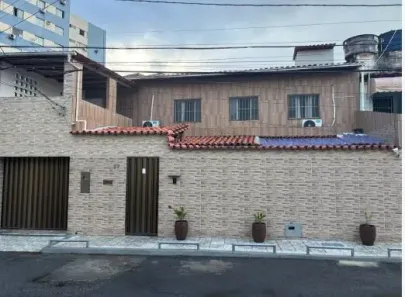 Casa com 5 Quartos à venda, 280m² no Stiep, Salvador