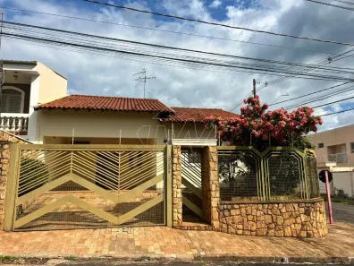 Casa com 4 Quartos à venda, 276m² no Centro, Araraquara
