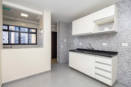 Apartamento com 4 Quartos para alugar, 100m² no Cabral, Curitiba