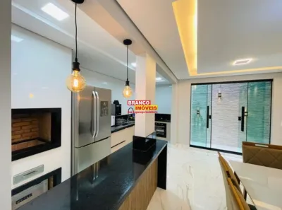 Casa com 3 Quartos à venda, 200m² no Samambaia Sul, Brasília