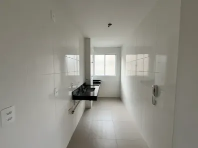 Apartamento com 2 Quartos para alugar, 44m² no Zona 07, Maringá