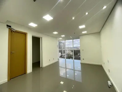 Sala Comercial à venda, 35m² no Petrópolis, Porto Alegre