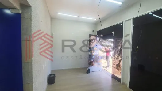 Ponto Comercial para alugar, 15m² no Penha Circular, Rio de Janeiro