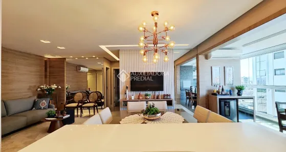 Apartamento com 3 Quartos à venda, 132m² no Kobrasol, São José