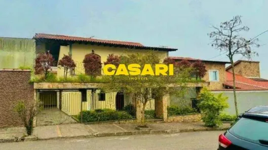 Sobrado com 4 Quartos à venda, 339m² no Independência, São Bernardo do Campo