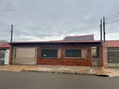 Casa com 3 Quartos à venda, 272m² no Alpes, Londrina