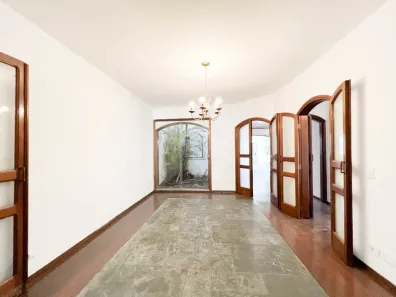 Casa com 5 Quartos para alugar, 230m² no Brooklin Paulista, São Paulo