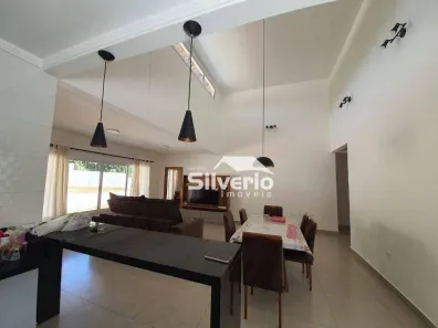 Fazenda/Sítio com 3 Quartos à venda, 198m² no Recanto Santa Barbara, Jambeiro