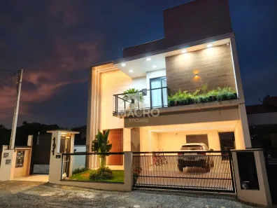 Casa com 3 Quartos à venda, 280m² no Rau, Jaraguá do Sul