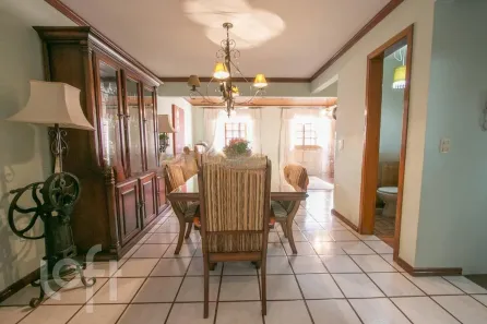 Casa de Condomínio com 5 Quartos à venda, 211m² no Vila Conceição, Porto Alegre