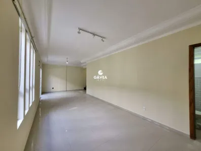 Casa com 3 Quartos à venda, 210m² no Boqueirão, Santos
