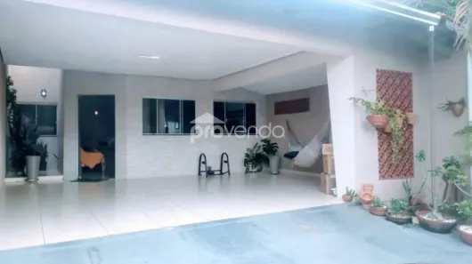 Casa com 3 Quartos à venda, 135m² no Jardim Presidente, Goiânia