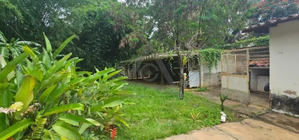 Imóvel Comercial com 3 Quartos à venda, 300m² no Sousas, Campinas