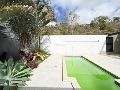 Casa de Condomínio com 4 Quartos à venda, 250m² no Grama, Juiz de Fora
