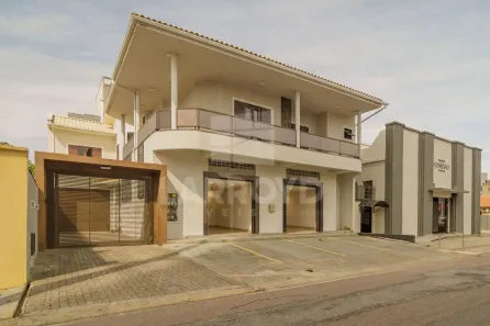 Imóvel Comercial com 3 Quartos à venda, 416m² no Centro, Tubarão