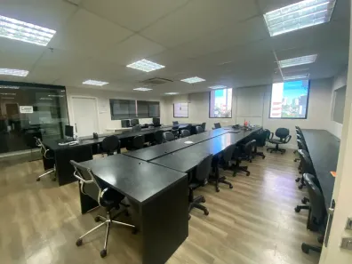 Sala Comercial à venda, 137m² no Vila Maria José, Goiânia