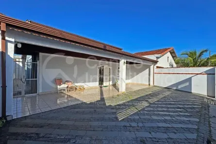 Casa com 6 Quartos à venda, 156m² no Balneario Flórida, Peruíbe