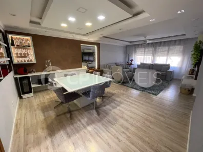 Imóvel Comercial com 2 Quartos à venda, 157m² no Jardim Sabará, Porto Alegre