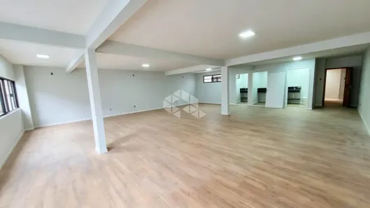 Sala Comercial à venda, 120m² no Capoeiras, Florianópolis