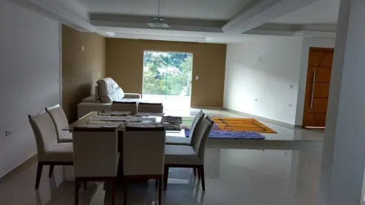 Casa de Condomínio com 3 Quartos à venda, 315m² no Barreiro, Mairiporã