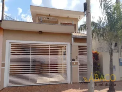 Sobrado com 4 Quartos à venda, 250m² no Parque Fehr, São Carlos