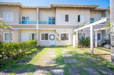 Casa de Condomínio com 3 Quartos para alugar, 119m² no Jardim Passárgada I, Cotia
