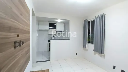 Apartamento com 2 Quartos para alugar, 49m² no Gávea, Uberlândia