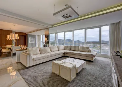 Apartamento com 3 Quartos à venda, 187m² no Centro, Balneário Camboriú
