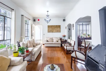 Casa com 4 Quartos à venda, 249m² no Jardim da Saúde, São Paulo
