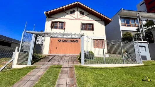 Casa com 3 Quartos à venda, 180m² no Colina Sorriso, Caxias do Sul