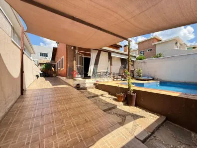 Casa com 3 Quartos para alugar, 172m² no Jardim Ermida II, Jundiaí