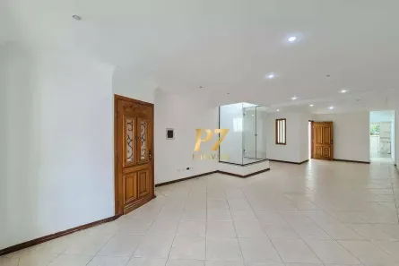 Sobrado com 4 Quartos para alugar, 250m² no Nova Petrópolis, São Bernardo do Campo