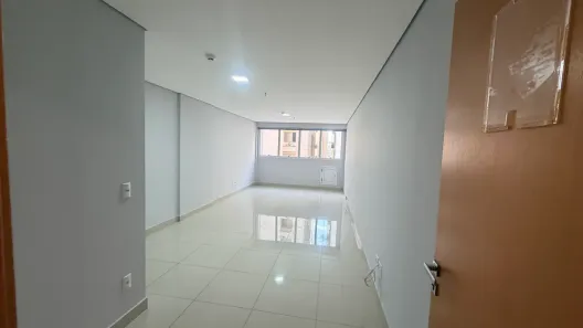 Sala Comercial com 1 Quarto para alugar, 32m² no Setor Bueno, Goiânia