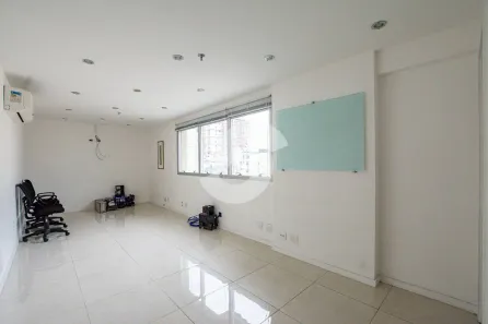 Sala Comercial à venda, 30m² no Icaraí, Niterói