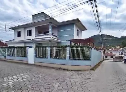 Casa com 4 Quartos à venda, 172m² no Fundos, Biguaçu