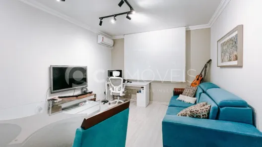 Apartamento com 2 Quartos à venda, 69m² no Vila Ipiranga, Porto Alegre
