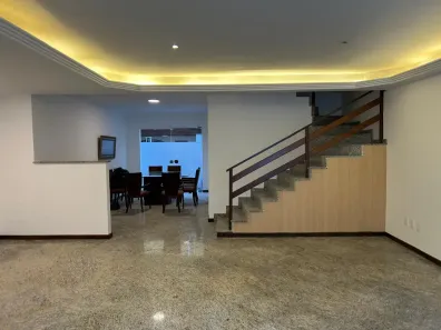 Casa de Condomínio com 4 Quartos para alugar, 160m² no Recreio dos Bandeirantes, Rio de Janeiro