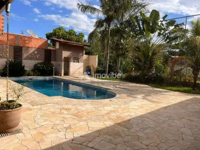 Fazenda/Sítio com 3 Quartos à venda, 300m² no Centro, Limeira